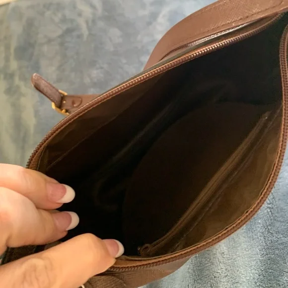 Authentic Vintage Burberry Beige and Brown Shoulder Bag - Picture 3 of 4